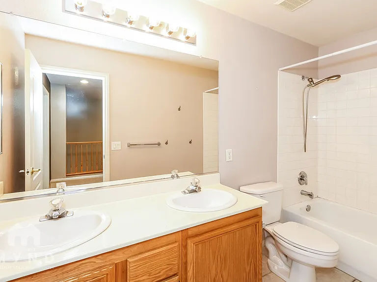 2728 La Porte Ct — Photo 27