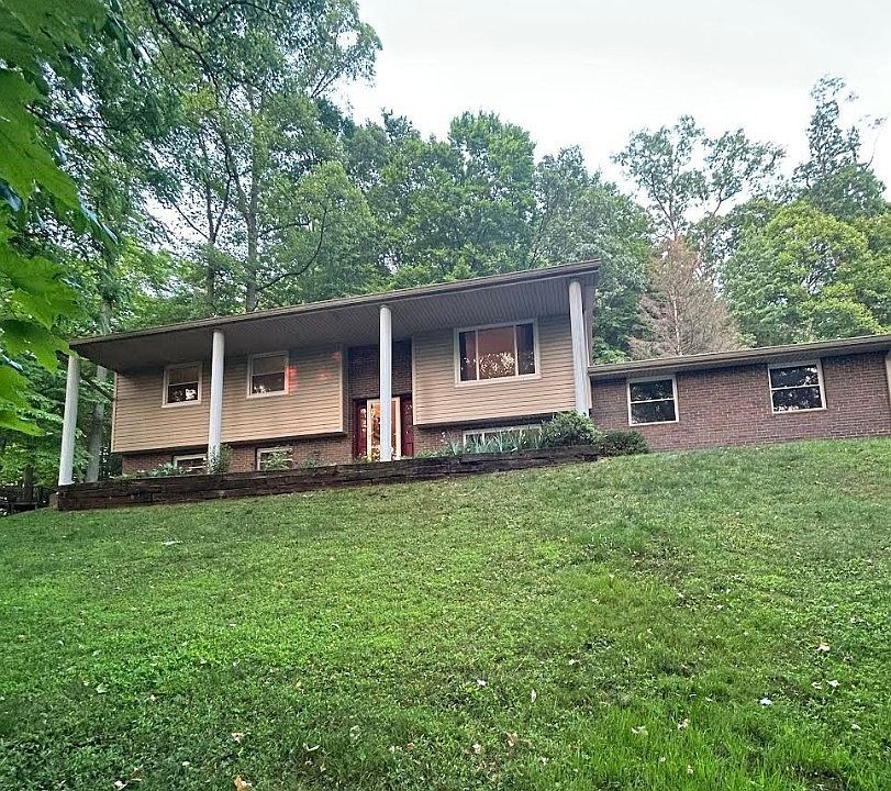 1st image of 107 Deerwalk Cir
