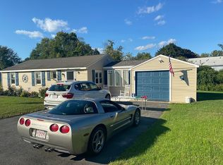 38 Howard Ave, Wells, ME 04090