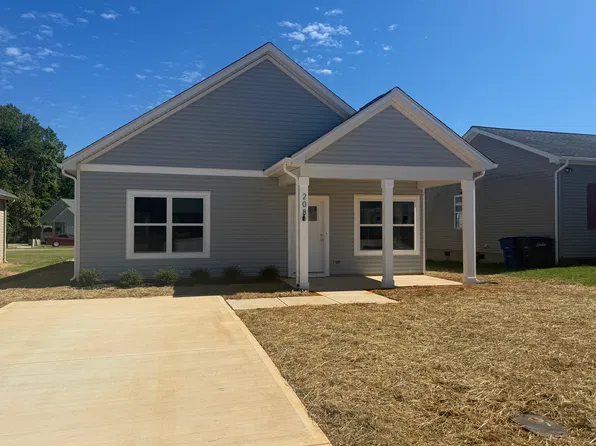 208 Prosperity Pl, Statesville, NC 28677