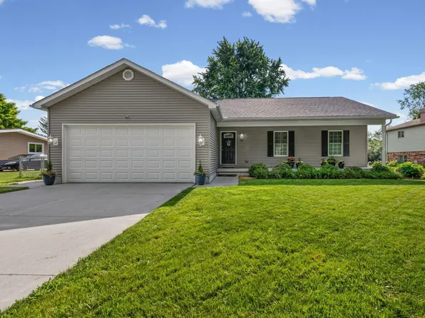 625 Montana St, Marysville, MI 48040