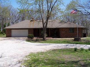 18691 Fir Rd, Joplin, MO 64801