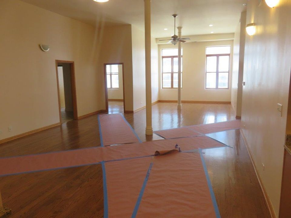1st image of 1242 N Milwaukee Ave #2AAA