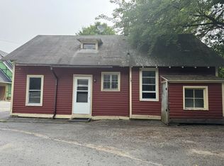 249 1/2 Nelson Ave, Saratoga Springs, NY 12866
