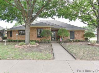 9 Red Blf, Wichita Falls, TX 76308