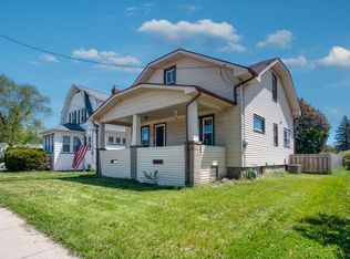 7605 22nd Ave, Kenosha, WI 53143