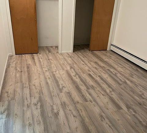 5th image of 952 Vincent Ave #1