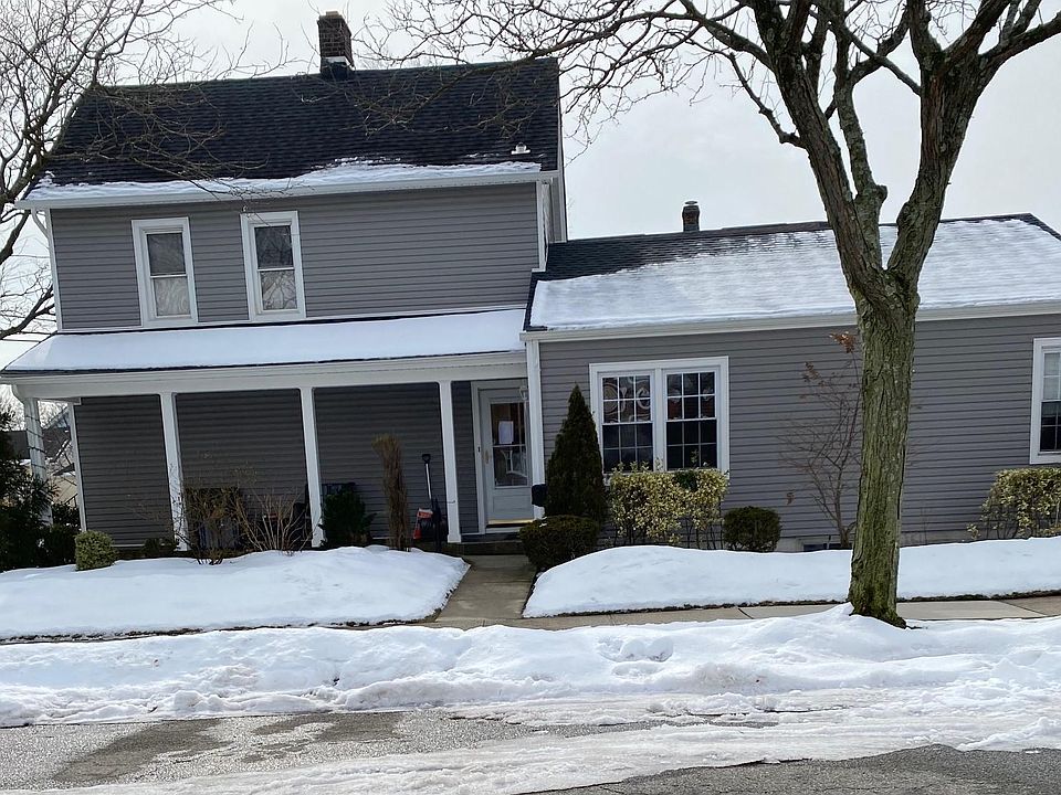1st image of 32 Granger Ave