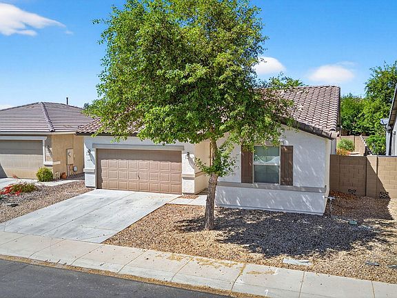4th image of 42176 W CORVALIS Lane