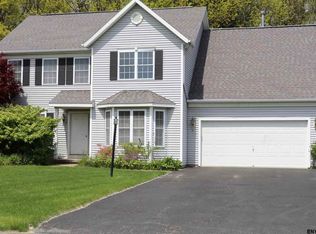 294 Autumn Run, Schenectady, NY 12306