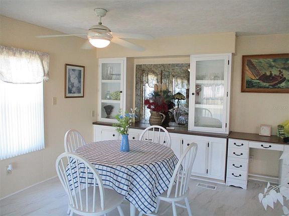 5th image of 34542 Sweetpea Ln