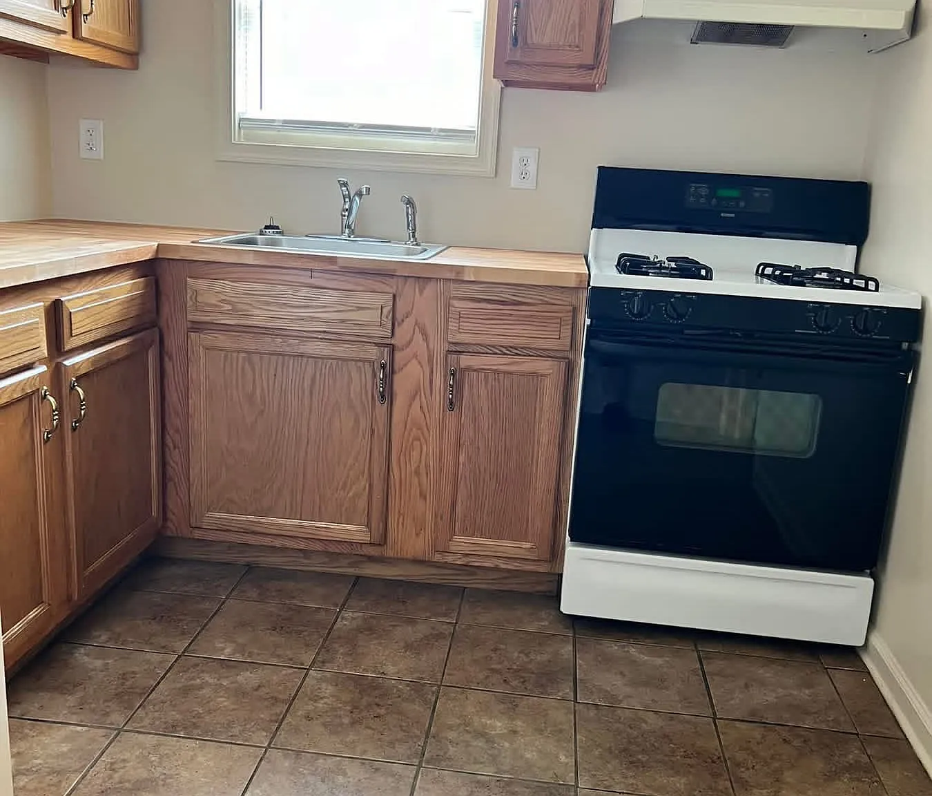 2 bed, 856 sqft, $1,495 — Photo 4
