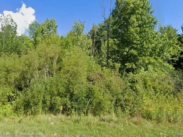 0 Cr #378, Covert, MI 49043