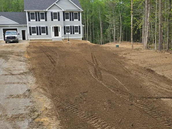 43 Crown Point Road, Strafford, NH 03884