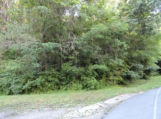 594 Melton Hill Dr, Clinton, TN 37716