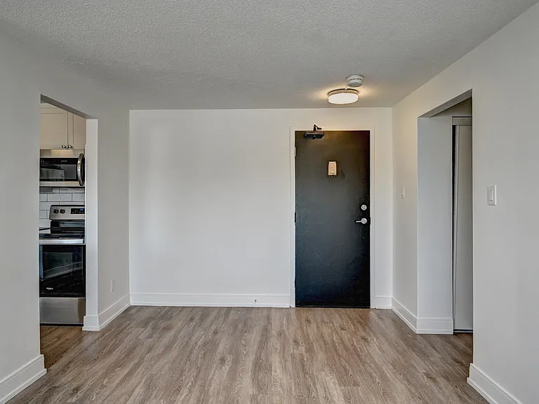 39 Willow Rd — Photo 17