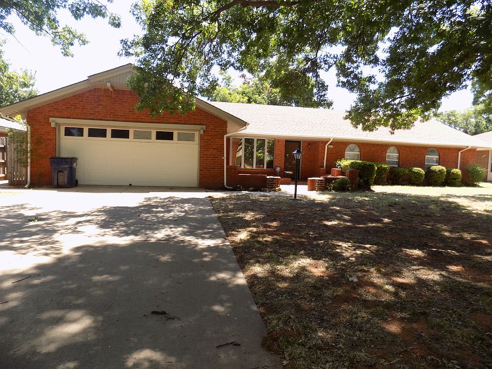 1st image of 1311 Berkshire Way