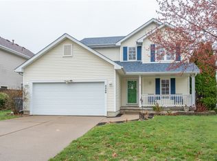 3408 Brook Ridge Ct, Des Moines, IA 50317