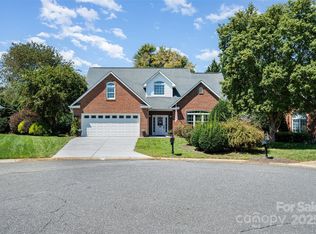 2005 Pinefield Ct, Gastonia, NC 28056