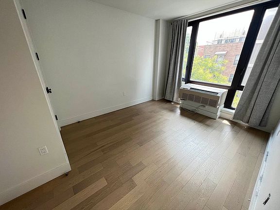 4th image of 635 4th Ave #314