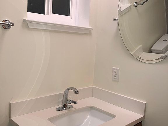 5th image of 1209 W Hillsdale Blvd #4