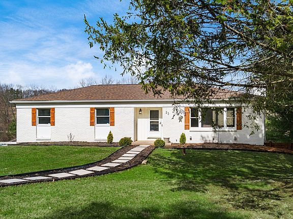 2nd image of 23 Woody Knoll Dr