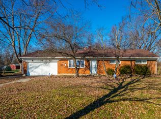 9871 Little Richmond Rd, Brookville, OH 45309