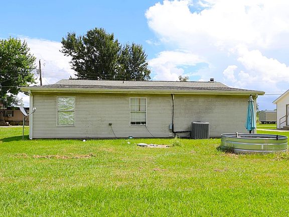 5th image of 350 Danos St