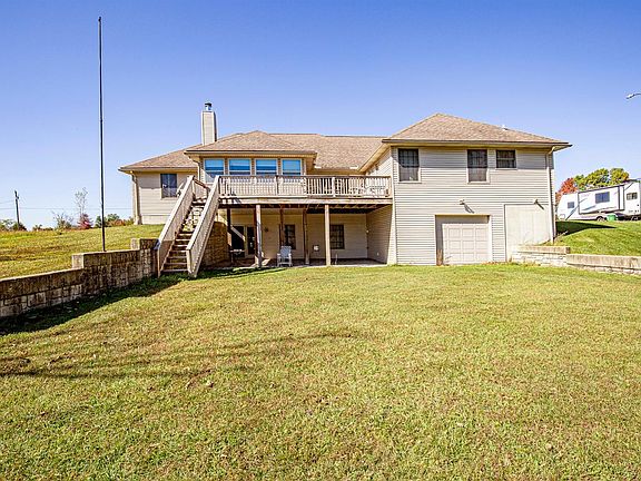 3rd image of 448 Waynoka Dr