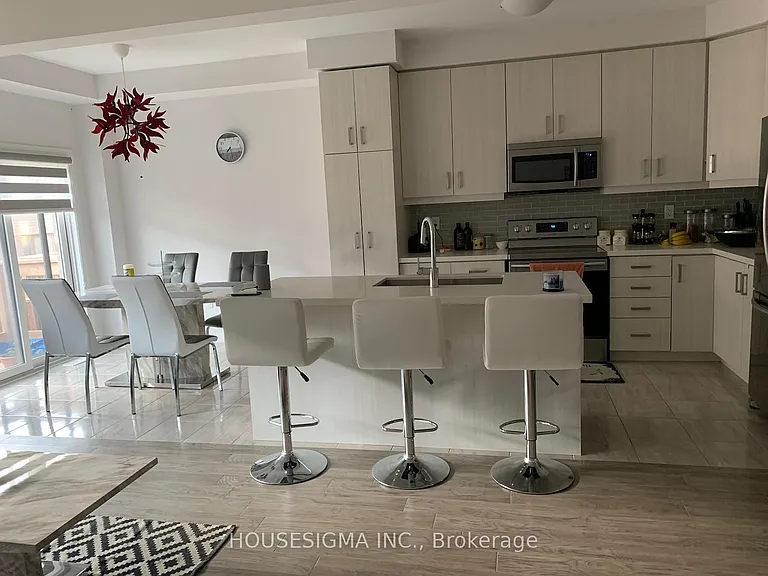 59 Greenwich Ave — Photo 5