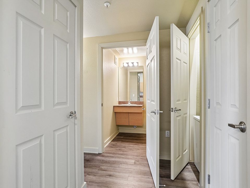 1st image of 3590 Pennsylvania St #105