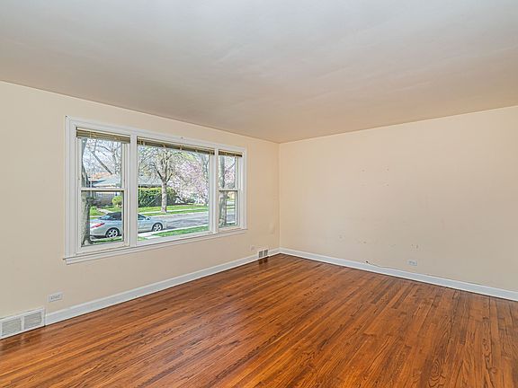 5th image of 3107 W Jarlath St