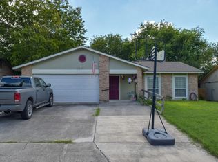 10538 Louisburg Dr, San Antonio, TX 78245