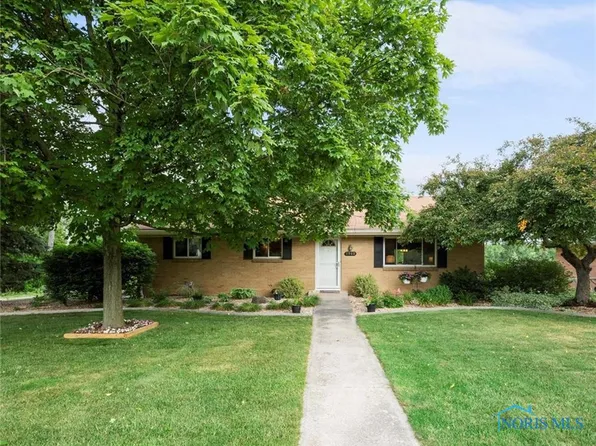 5980 Little Turtle Trl, Waterville, OH 43566