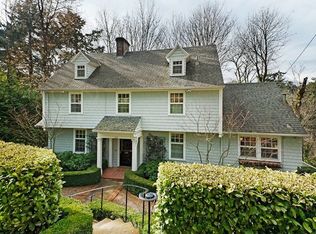 1889 SW Montgomery Pl, Portland, OR 97201