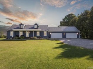 5625 Birch Run Rd, Millington, MI 48746