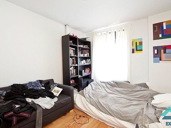 2nd image of 124 Mott St APT 17