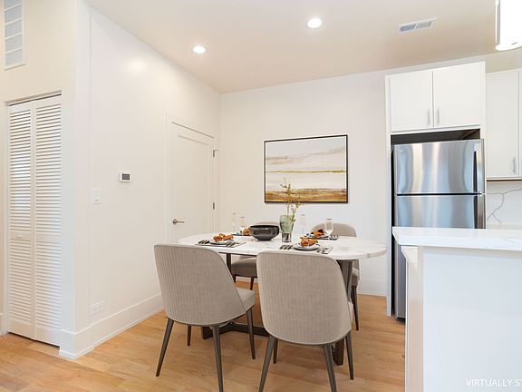 3rd image of 1801 N Bissell St #1801B-2R