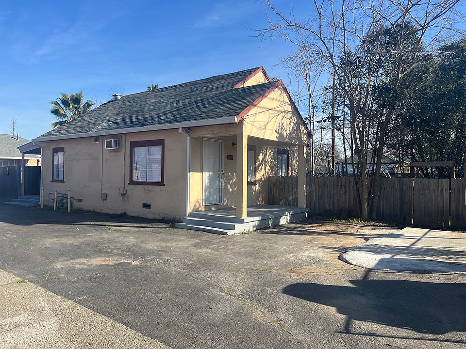 1st image of 3467 16th Ave