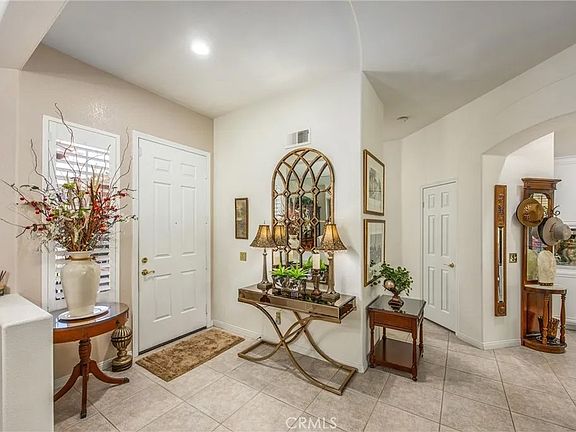 5th image of 4925 Singing Hills Dr