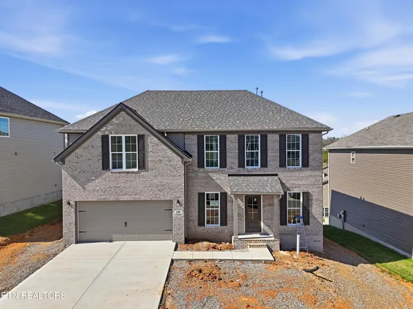 209 Clover Meadow Ln, Maryville, TN 37801