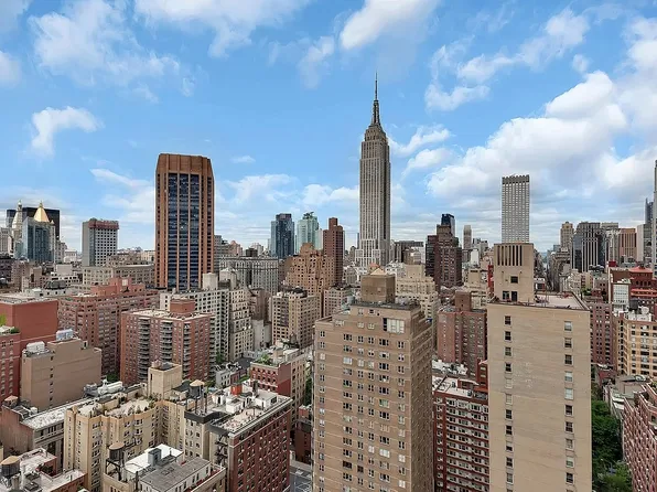 556 Third Avenue image 1 of 3