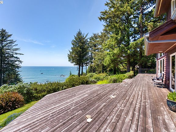 3rd image of 31904 Chantrelle Ln