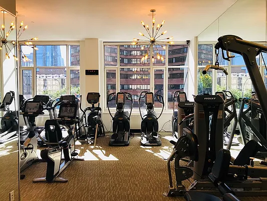 Rented by Raz Realty | media 10