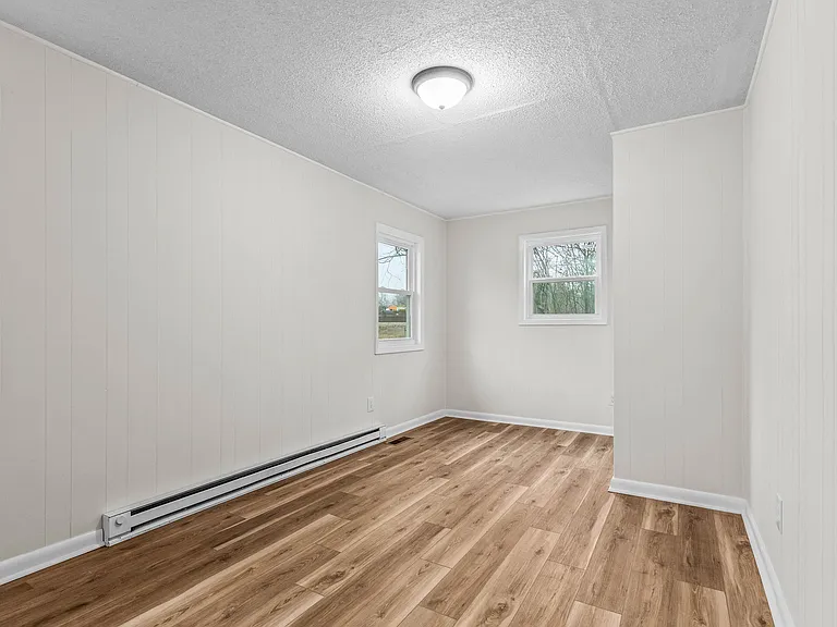 2043 Bishop Rd — Photo 12
