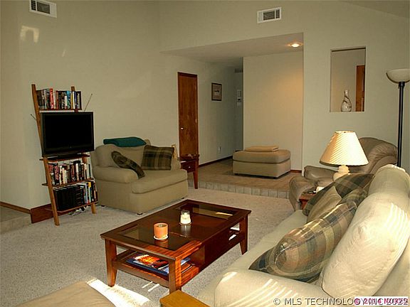 4th image of 3544 S 149th East Ave