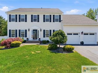 23 Lark Dr, South River, NJ 08882