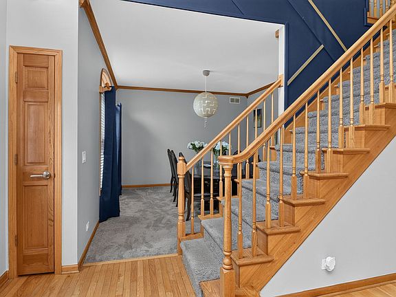 4th image of 2121 Burnham Ct