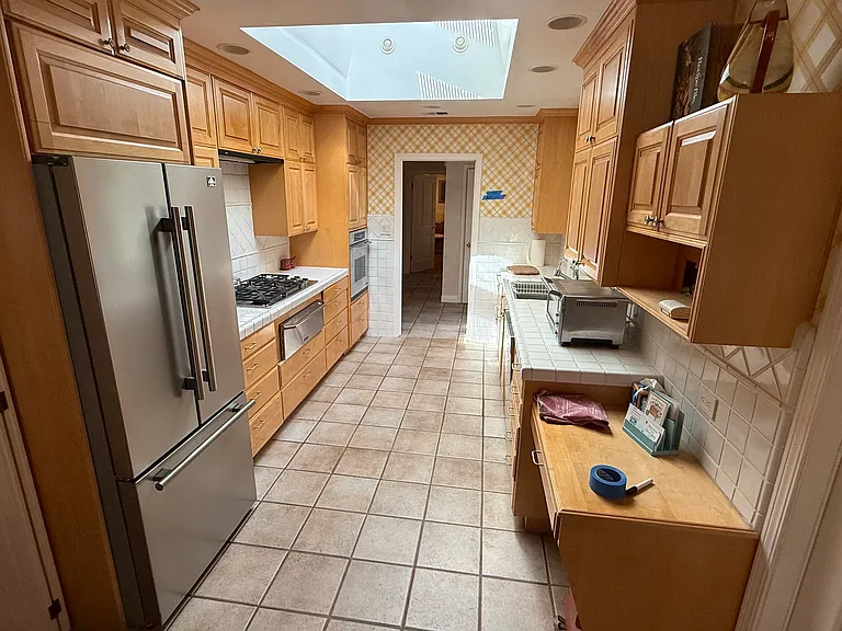 132 Arbuelo Way — Photo 11
