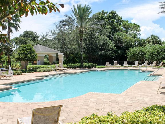 2nd image of 1576 Peregrine Cir Unit 203